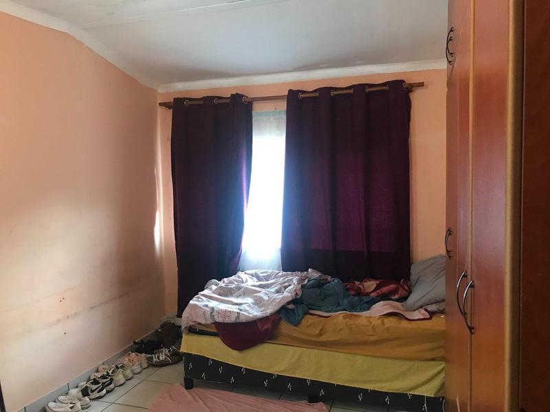 6 Bedroom Property for Sale in Brandwag Free State